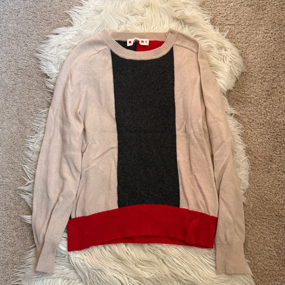 Colorblock Sweater in Beige, Black, and Red
